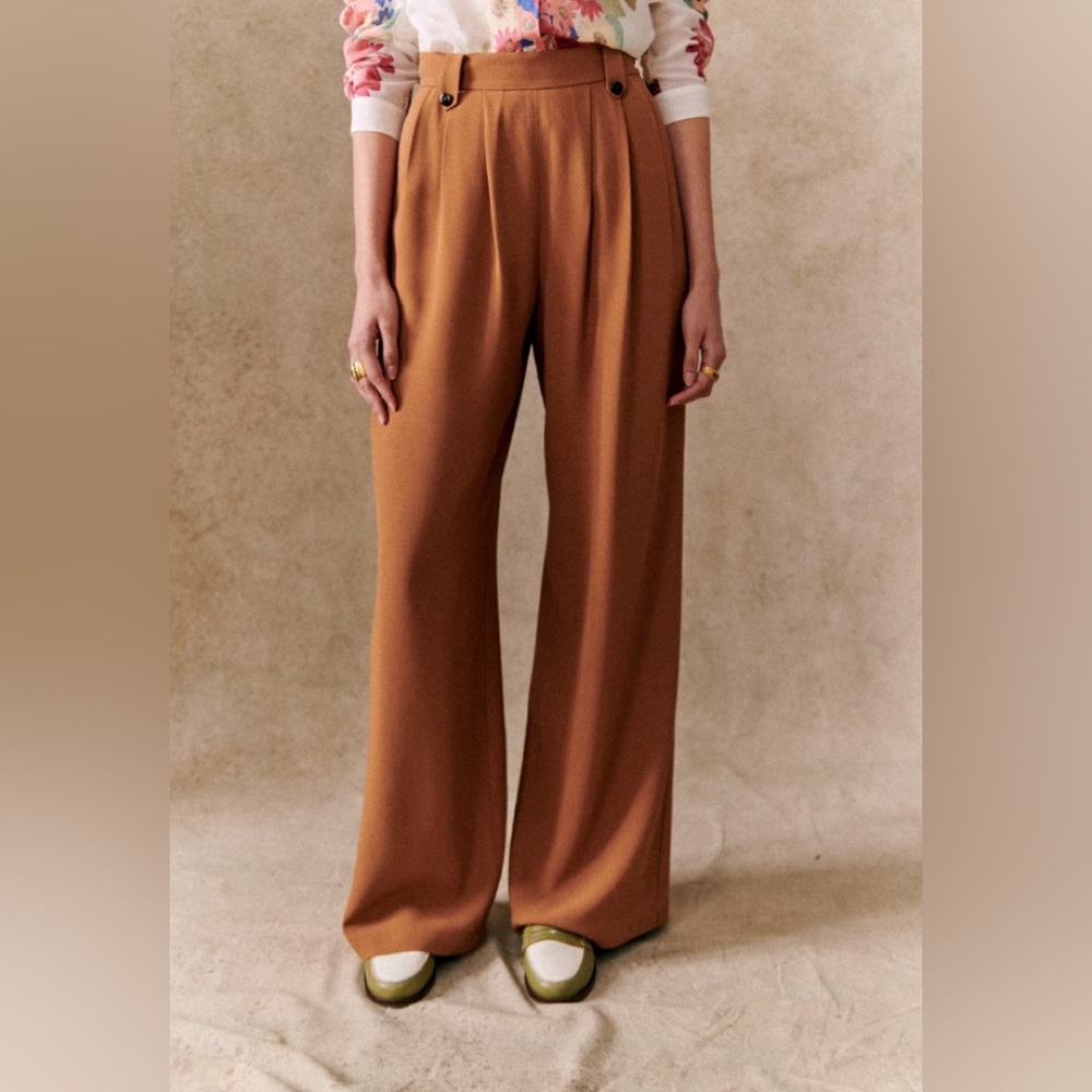 Sezane Wide-Leg High-Waist Trousers in Coffee